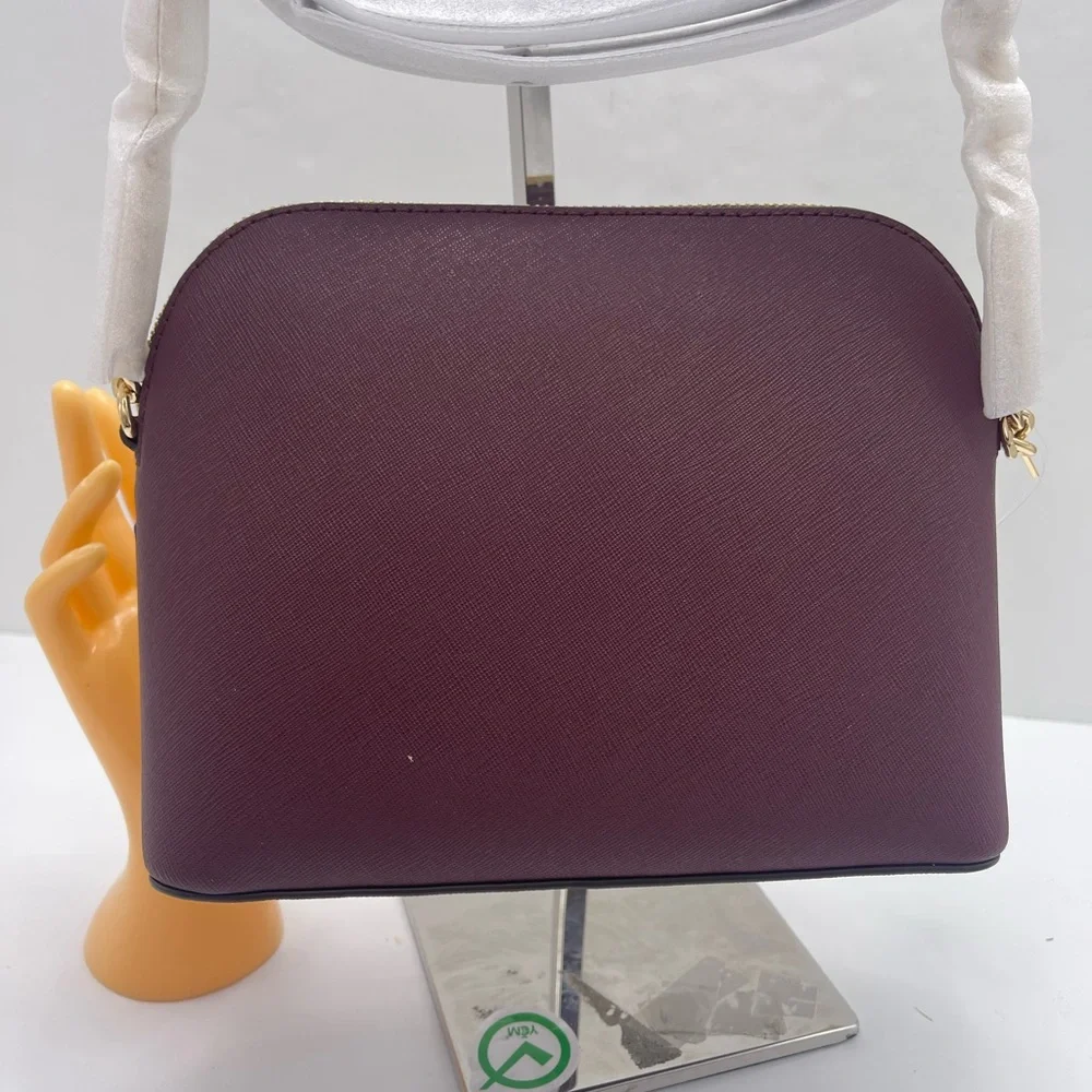 MICHAEL KORS Jet Set Travel Medium Dome Crossbody XCROSS XBODY Bag
Oxblood
NWT - Picture 13 of 16